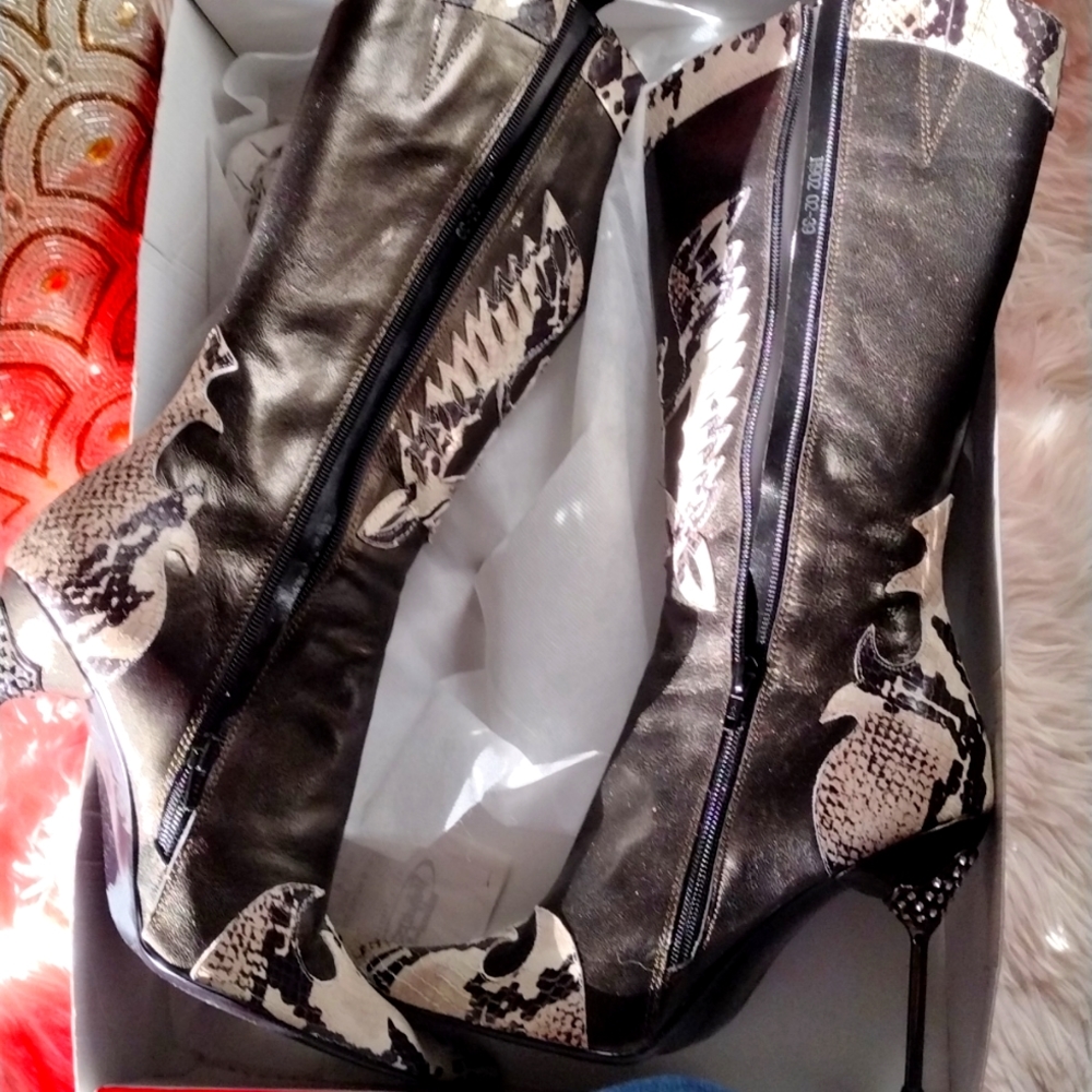 COPY - Women's boots